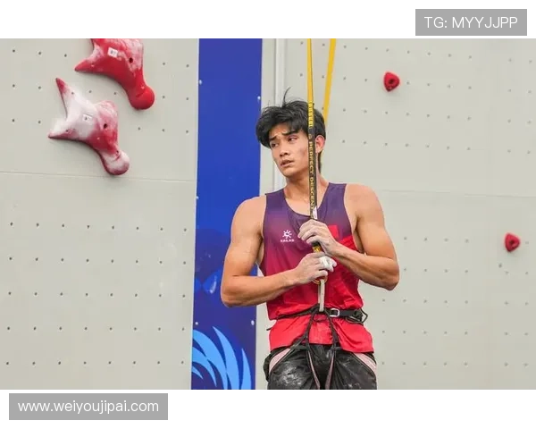 成都攀岩队在全国速度排行榜中荣获第七名展现出强劲实力与潜力